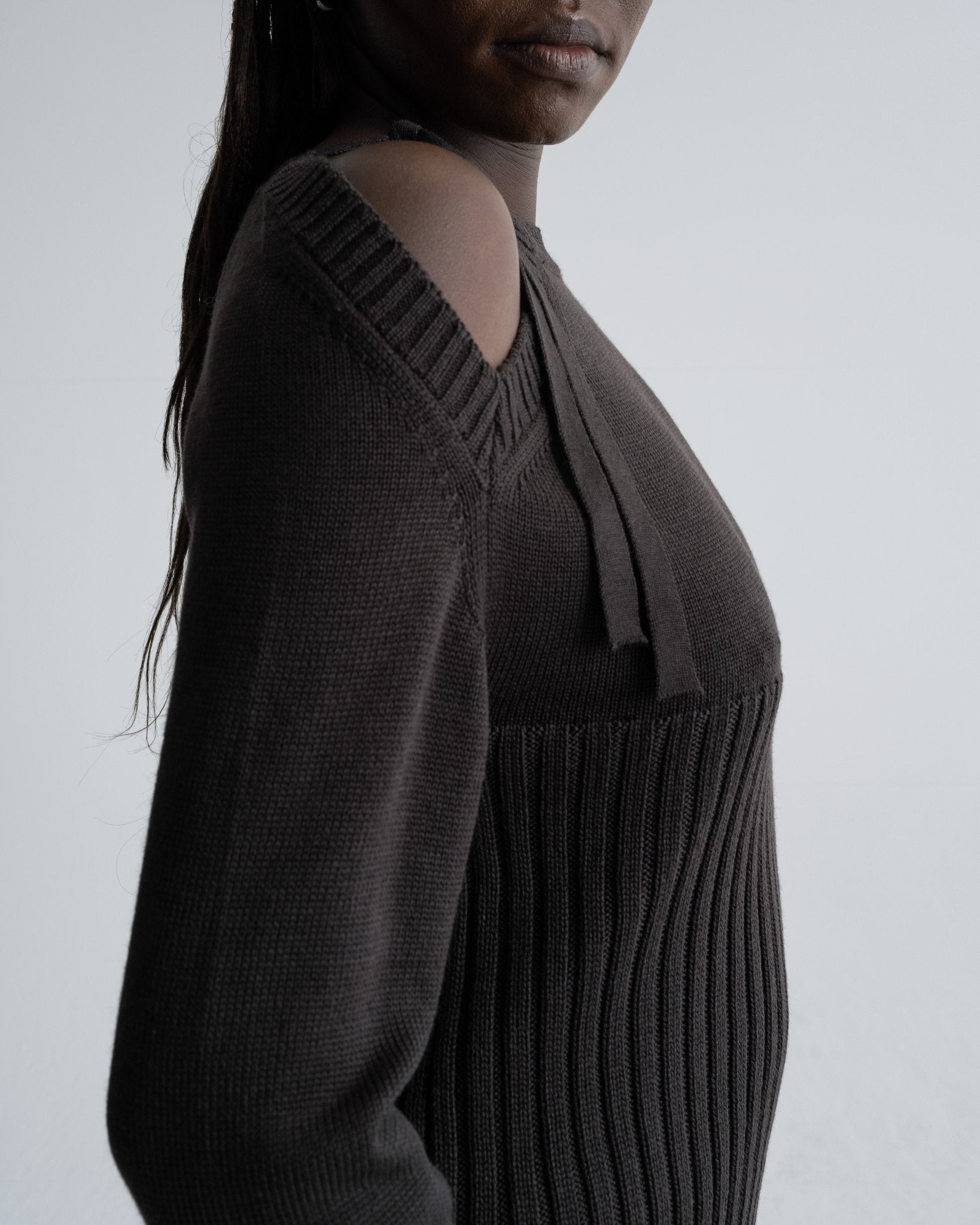KNOT SWEATER - WILLIAM FAN