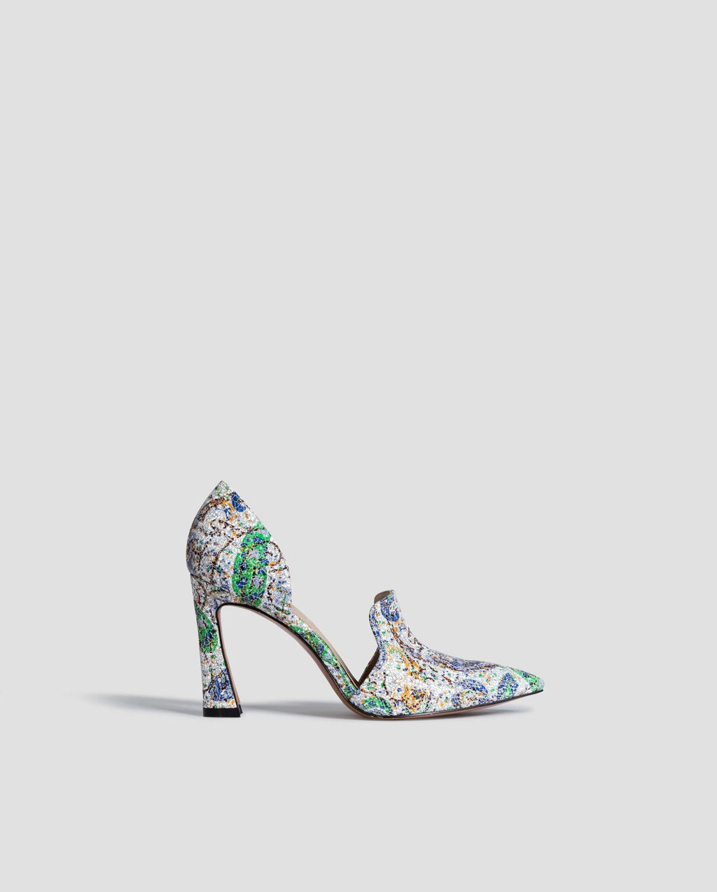 TOWN HEEL - WILLIAM FAN